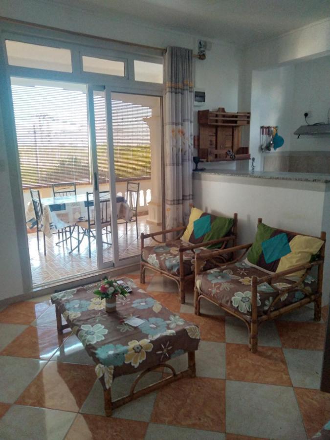 Chez Bablou Apartment Grand Baie Exterior foto